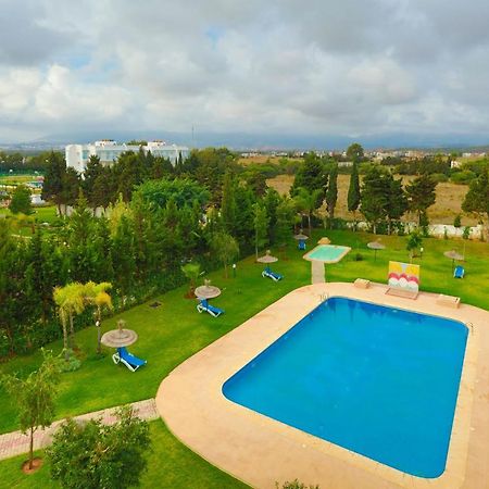 Residence Hoteliere Riviera Beach Cabo Negro Exteriér fotografie